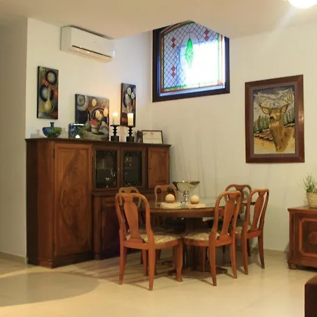 La Plaza Landhaus *